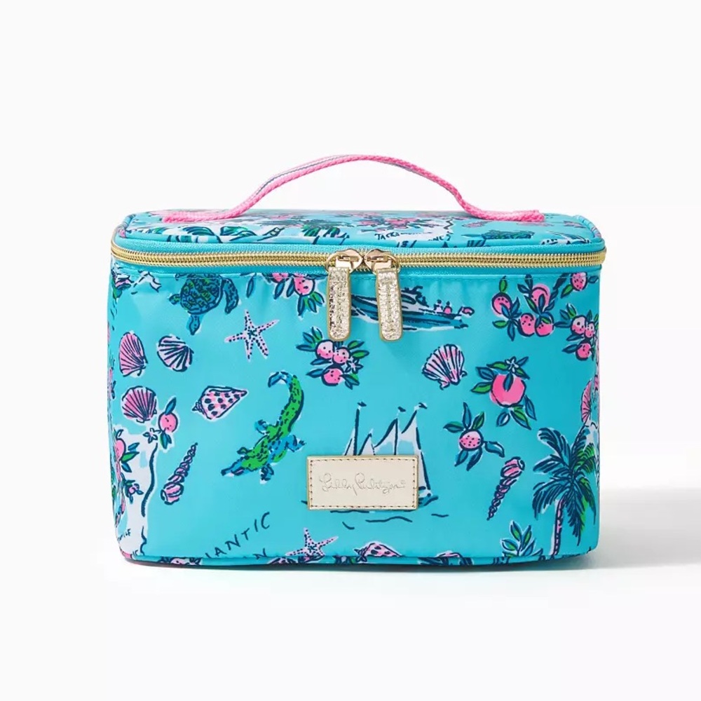 Lilly Pulitzer cosmetic case Amalfi Blue Lillys Roadtrip Florida print